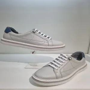 [에스콰이아][에스콰이아] 남성 발편한 밴딩끈 스니커즈 YAESHZ068 (P003467920)