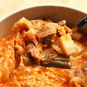 충청도식 돼지김치 짜글이 525g×2팩 (1팩당 1~2인분)