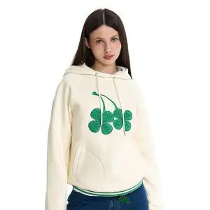 [키르시](대구신세계)빅 클로버 체리 그래픽 기모 후드 [아이보리]