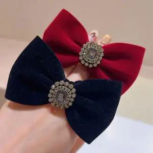 [콩심팥심]예쁜 큐빅 리본 고급스러운 클래식 벨벳 헤어끈 겨울머리핀 리본삔