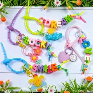 대용량 이니셜 키링 20세트 만들기 키트 비즈 공예 DIY 재료 악세사리 열쇠고리 부자재