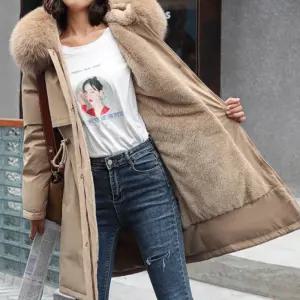여성 안감퍼 탈부착 트리밍 후드 허리스트링 여유핏 겨울 아우터 패딩 퍼점퍼