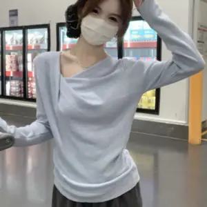 여성 드레이프넥 스러운 부드럽고 신축성 좋은 니트 여리핏 티셔츠 데이트룩 긴팔