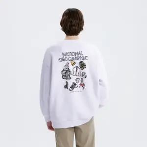 [내셔널지오그래픽]N254USW902 트레져 컨셉 아이템 그래픽 기모 맨투맨 LMGREY