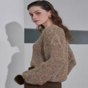 [르니앤맥코이]소프트 팝 헤어리 브이넥 니트 LM12KN702L