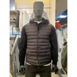 [잠뱅이] 세이브존05 남성 라운드넥 투웨이스냅 경량베스트(90/10) WL4WWV91-M