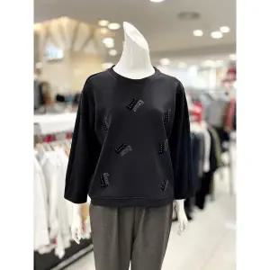 [트리아나]소고 세이브존01 비즈 포인트 라운드 티셔츠 AJ3TA02 (S10883116)