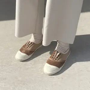 [롯데백화점]소보 클로이 털안감 슬립온 스니커즈 2cm