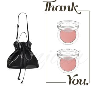 헤라 레더 복조리 백 & 헤라 센슈얼 피팅 글로우 블러셔 103호 6g 2개 구성 세트