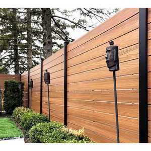 울타리 휀스 가림막 펜스 반밀폐형 전원주택 담벼락 담장 방부목 테라스 가리개