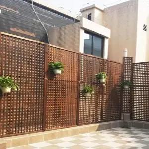 담장벽돌 전원주택담장 원목 가림막 팬스 울타리 전원주택 담장 파티션 주차장 단독주택 휀스