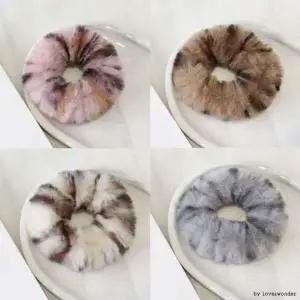 [콩심팥심]UA4421 레오파드 데일리 퍼 곱창밴드 보온 밍크머리끈