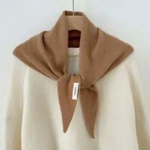 삼각 쁘띠 머플러 울 100% 미니 스카프 목도리