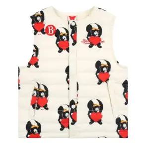 [롯데백화점]베베드피노 올 오버 하트 제이미 라이트다운 베스트_BP43VT302-N