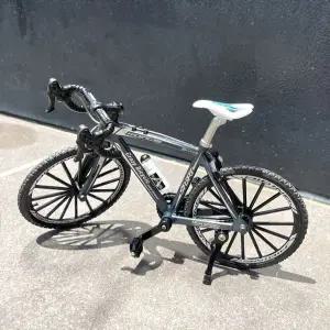 [하프클럽/]미니어처 모형 싸이클 자전거 동작 피규어 장식품