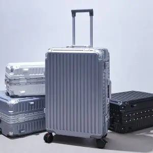 갤러리아 토부그 스틸 24인치 캐리어 수하물용