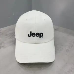 [지프]JO0GCU091 지프 베이직 미듐 자수 로고 볼캡 2023년 화이트 야구모자_SC