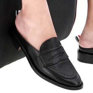 톰브라운 페블 그레인 페니 뮬 로퍼 MFL103A 001