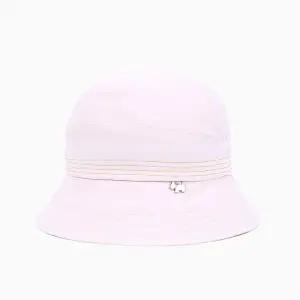 [롯데백화점]아가타 여성 벙거지 AG45WBK003