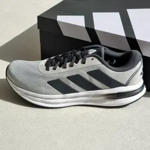 (290mm-300mm) 아디다스 빅사이즈 운동화 갤럭시 런 런닝화 그레이블랙