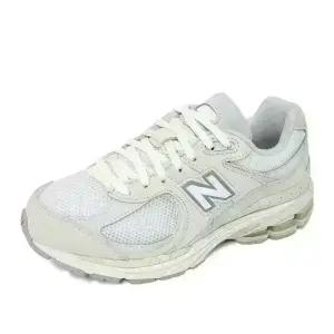 NB 뉴발란스 2002 클래식 남성 여성 공용 런닝화 운동화 신발 아이보리 베이지 U2002RAC