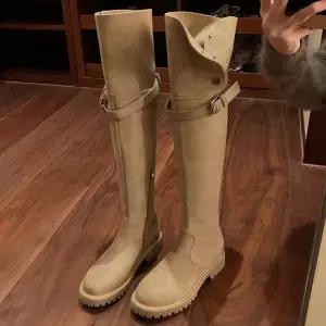 여자 신발 패피 코디 롱부츠 소가죽 유녀 추동 키높이 하이탑 기모 보온 라이더 퍼 M스포4