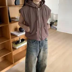 봉봉 웰론 패딩조끼 데일리 겨울 베스트 양털 가을 캐주얼 후드 집업 여행 투웨이 20대