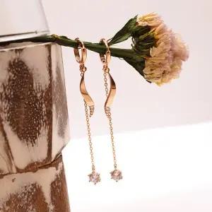 14k 웨이브 큐빅 드롭 귀걸이 OPNIE1620-1