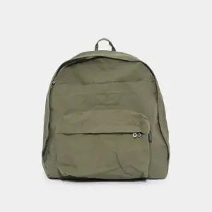 나나미카 코튼 코듀라 립스탑 데이 남성 백팩 S25SO105E OLIVE DRAB