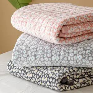 바숨 플라워 5mm 겨울 극세사 침대패드 겸 카페트 퀸 Q