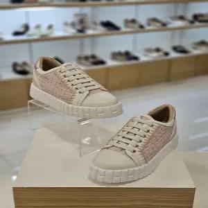 [미소페][미소페] by미소페 여성 트위드 키높이 스니커즈(6cm) 112430003 (P003482582)