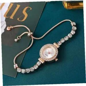 [골드스마일]여성시계 클로에슬라이드여성손목시계(화이트)