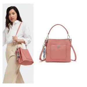 [키플링]  키플링 비건레더 토트백 타이스 KMCBT29 ALRP