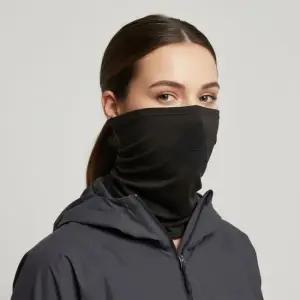 클라터뮤젠 풀라 멀티탑 넥워머 50110U02 999