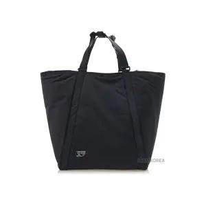 [버버리] FW24 남성 쉴드 필드 토트백 8098118 ML SHIELD FIELD TOTE NYN A1189