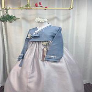 궁한복대여 146번 여성 저고리 치마 세트 중고 판매  소중한