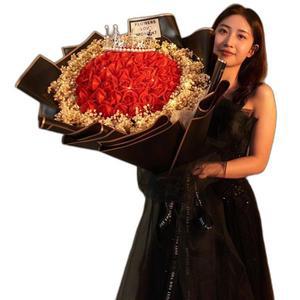 대형 드라이플라워 안개꽃 꽃다발 졸업식 학예회 장미