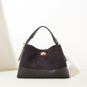 2025년 신상 가을 스웨이드 스플릿 가죽 토트백 퀼팅 작업용 출퇴근 가방 넉넉한 숄더 크로스바디 핸드백