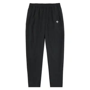 데상트 러닝 윈드블럭 웜업 팬츠 SP321RPT92BLK