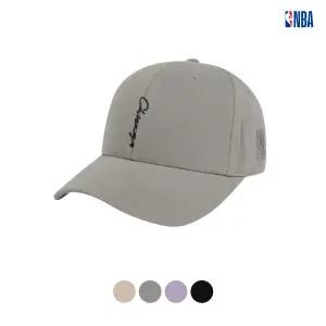 [롯데백화점]엔비에이 공용 CHI 시카고불스 필기체 자수 하드 볼캡 모자 N245AP477P