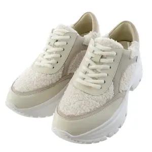 [대구백화점] [소다]여성 키높이 경량 퍼 스니커즈 (ALF423 FS35)