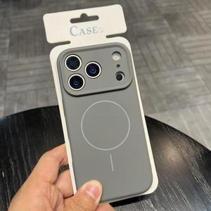 아이폰 17 에어 16플러스 15 14 13 12 프로 맥스용 고급 리퀴드 실리콘 마그세이프 무선 충전 폰 케이스 (