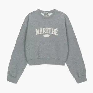 마리떼 RAW EDGE APPLIQUE LOGO 크롭 스 셔츠 여성 MFG45FSW123 HGY NVY