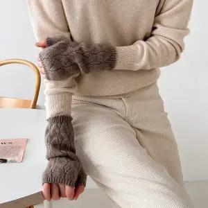 [E.VSEG]앱섹 몽골 캐시미어 100% 핑거리스 글러브