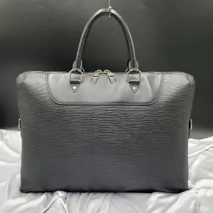 루이비통 에삐 도큐멍 서류가방 인증카드 브리프케이스 은피아노