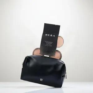 헤라 블랙쿠션 파운데이션 리필15g x1개 21N1바닐라+블랙 파우치 x1개 증 정