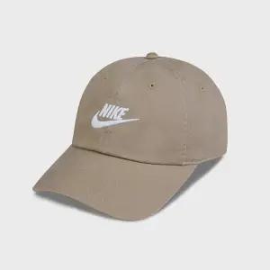 [나이키] 골프 모자 언스트럭처드 퓨추라 워시드 볼캡 FB5368-247