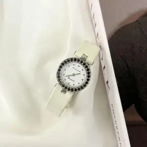 중고  여성시계 BZ22S 가죽시계 명품감정서 K250604-03