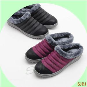 Shoe World 틱톡 윈터 퍼 패딩 여성 슬리퍼/블랙 자주/포근 굿디자인 따뜻 겨울 일상 외출 캠핑 털신 실내/실외/외출/사무실/자유로운/