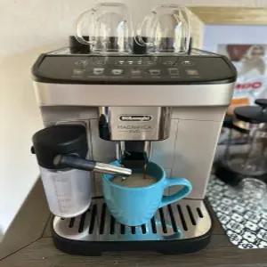 드롱기 마그니피카 에보 라떼 전자동 에스프레소 커피머신 KRECAM290.81.TB